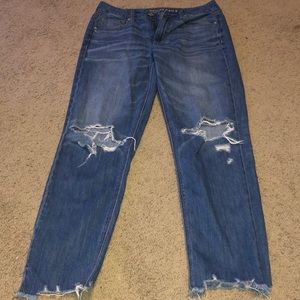 american eagle mom jeans